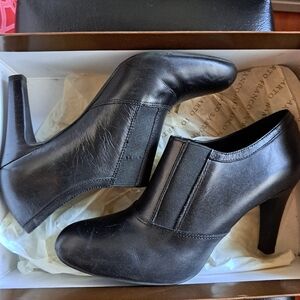 Franco Sarto Relay Size 7.5M